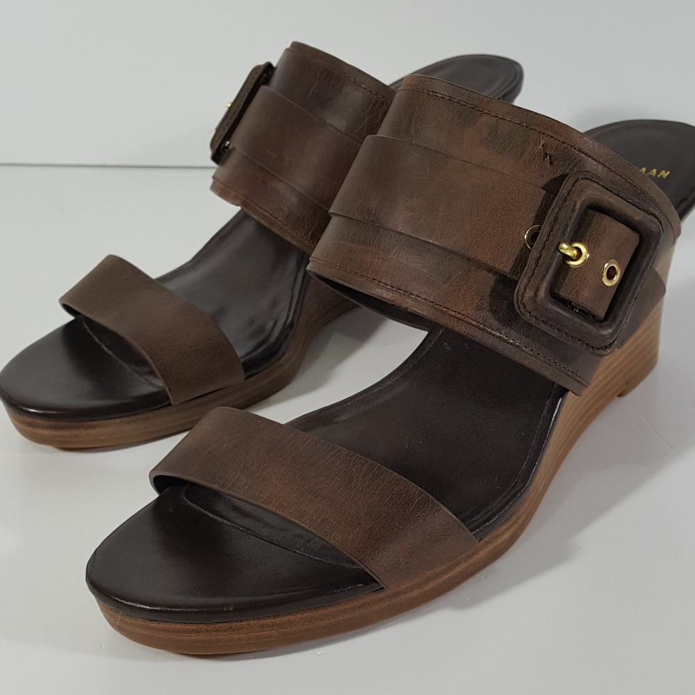 Cole Haan NWOB Leather Wedge Sandals Size 8 Brown